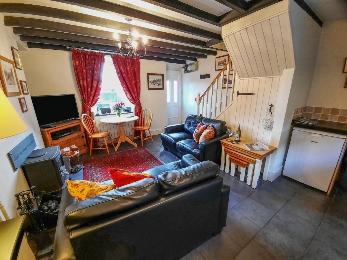 Bwthyn Ger Afon Riverplace Cottage ブライナイ・フェスティニオグ エクステリア 写真
