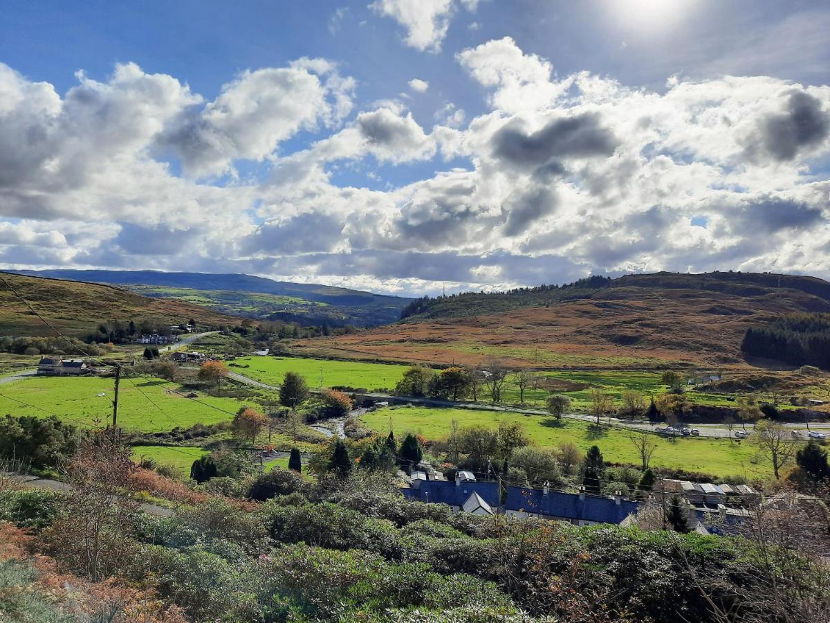 Bwthyn Ger Afon Riverplace Cottage ブライナイ・フェスティニオグ エクステリア 写真